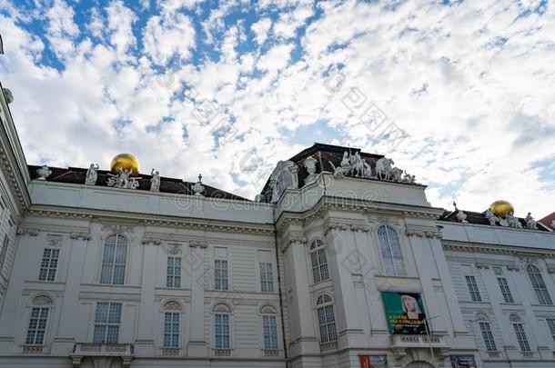 奥地利人国家的图书馆采用维也纳=Vienna,奥地利