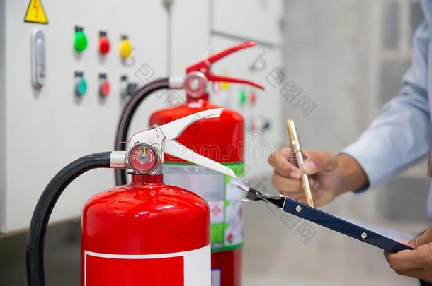 工程师校核压测量的标准或范围关于火熄火者.