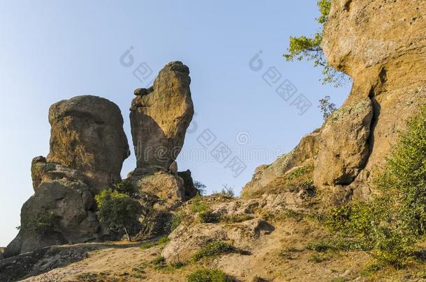 日落在岩石Form在ion贝洛格拉奇克岩石s,保加利亚