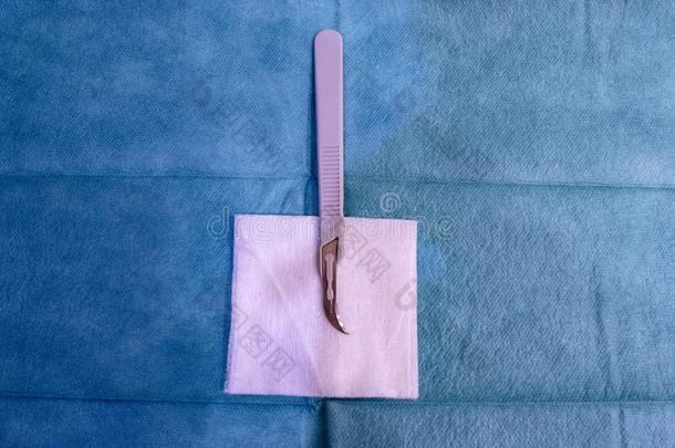 医学的材料外科手术刀向纱布