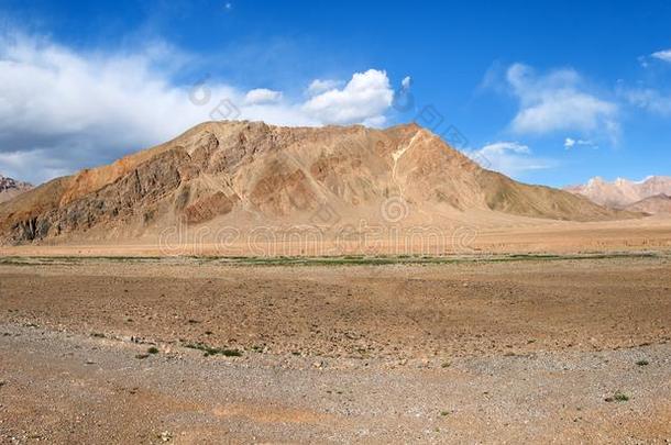 帕米尔高原山风景大约帕米尔高原公路