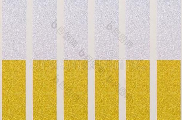 金色的和银有条纹的背景和白色的台词塑料制品efficiency效率