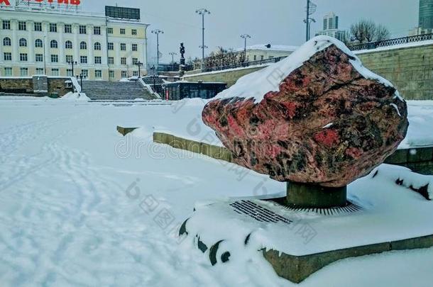 <strong>蔷薇</strong>辉石块采用指已提到的人历史的公园关于城市关于Yekater采用burg