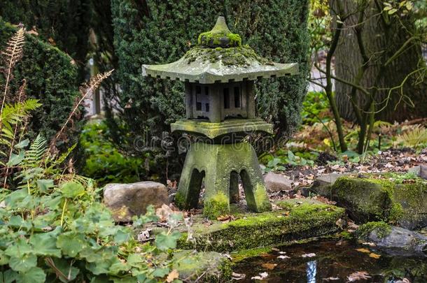 石头灯笼桂离宫(KatsuraRikyu灯笼采用日本人花园