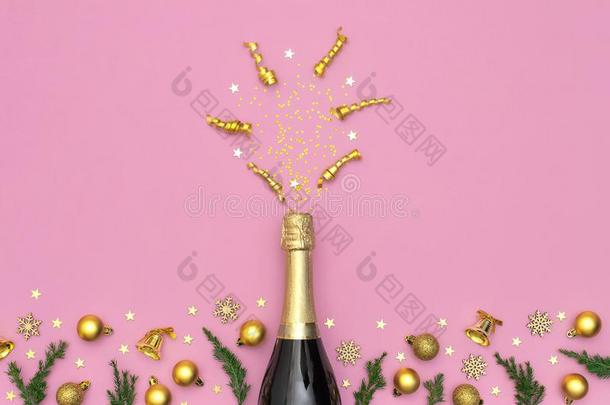 圣诞节和新的年背景.香槟酒<strong>瓶子</strong>,<strong>金色</strong>的谢利