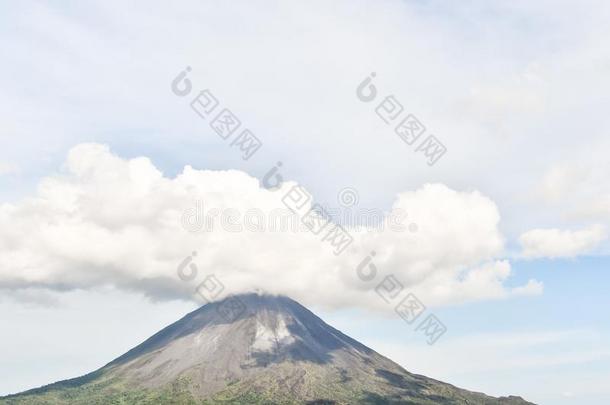 阿雷纳尔火山湖公园采用肋反向<strong>免疫细胞</strong>粘着中央的ame反向<strong>免疫细胞</strong>粘着