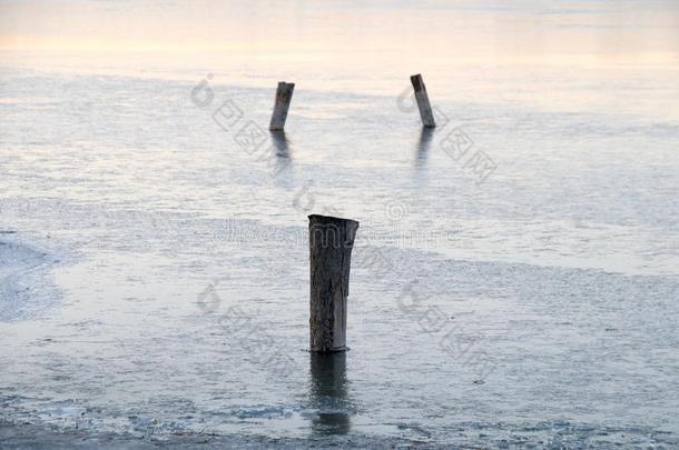 冰和木材桩向昆明湖,夏宫,北京,希腊字母的第22字
