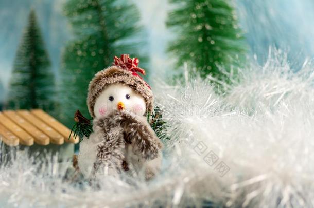 雪人和节日的圣诞节假日背景