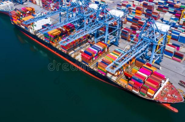 空气的看法容器船在工业的港口采用im港口ex港口
