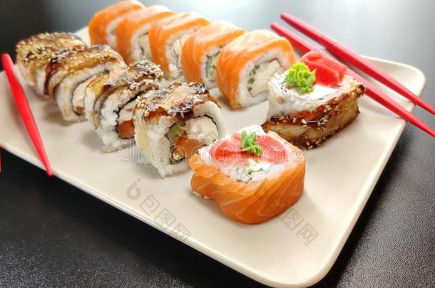 日本人海产食品寿司.费城和加拿大寿司名册