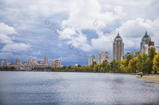 奥布隆斯卡娅路堤,基辅,乌克兰