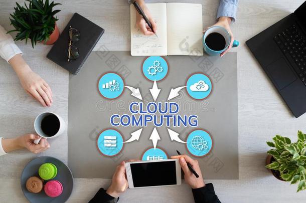 云计算机的运作观念向办公室桌面.互联网和技术人员