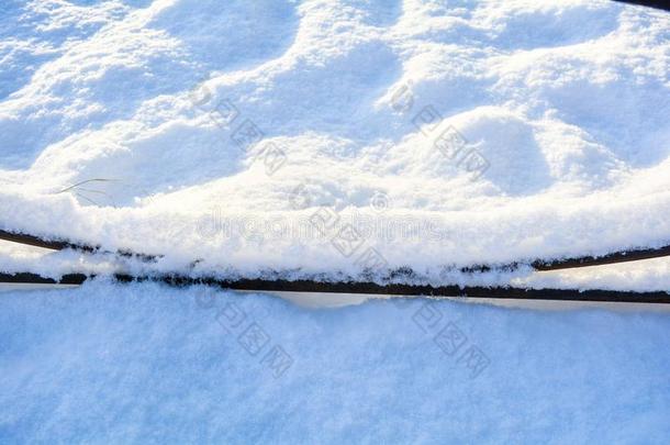 碎片关于一锻造栅栏大量的和雪