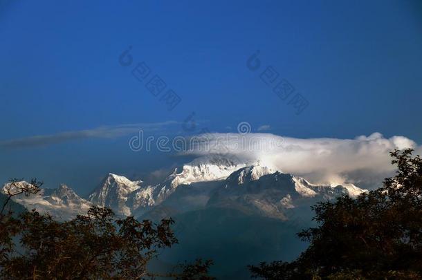 坎昌荣哈在的时候<strong>金色</strong>的小时,雪,山峰,风景,自然,