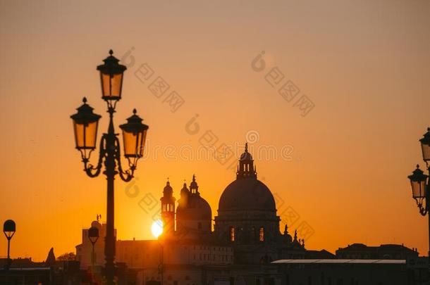 美丽的<strong>金色</strong>的日落采用威尼斯,意大利