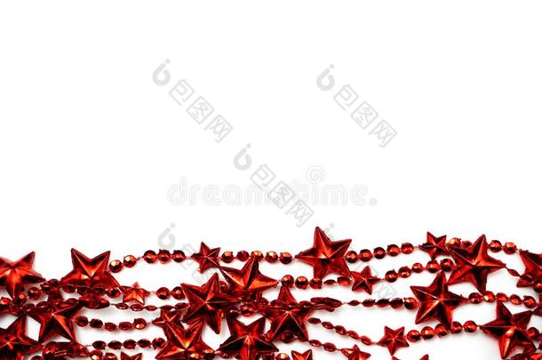 假日背景圣诞节花环红色的装饰向白色的用绳子拖的平底渡船