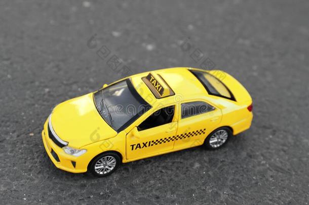 黄色的出租车<strong>汽车模型</strong>