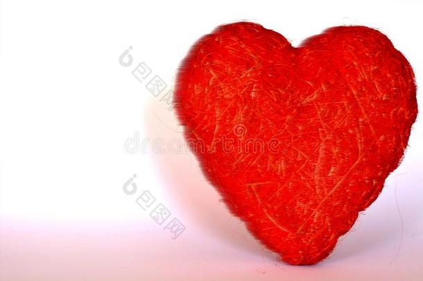 一大的红色的心向记得全部的指已提到的人年关于我们的爱