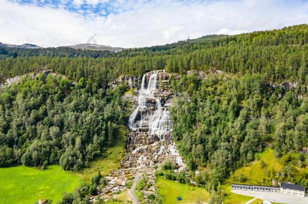 空气的看法关于<strong>电视新闻</strong>瀑布,沃斯Fosse的变体,挪威