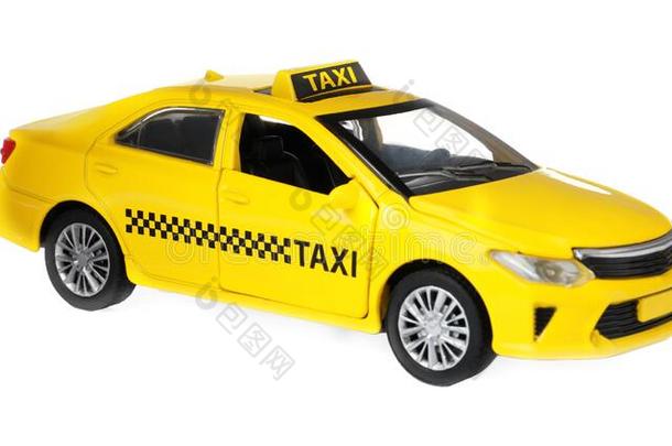 黄色的出租车汽车模型隔离的向白色的