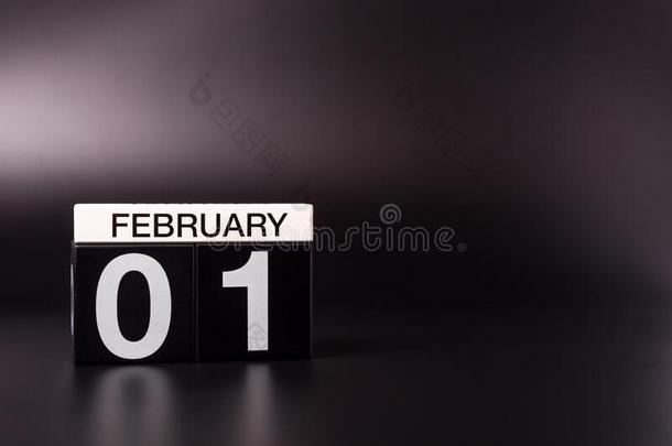二月1SaoTomePrincipe圣多美和普林西比.一天1关于二月月,日历向黑的后座议员