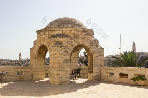 屋顶台阶和圆屋顶石头弓形台阶耶路撒冷