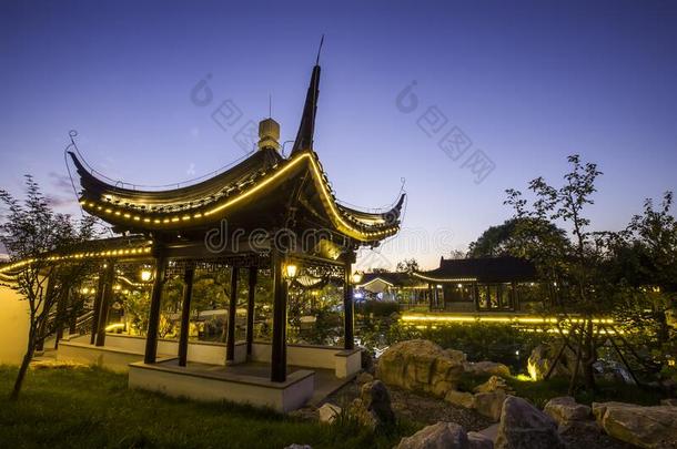 夜在传统的中国人建筑学,江南亭