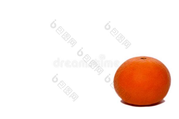指已提到的人大的柑橘白色的背景