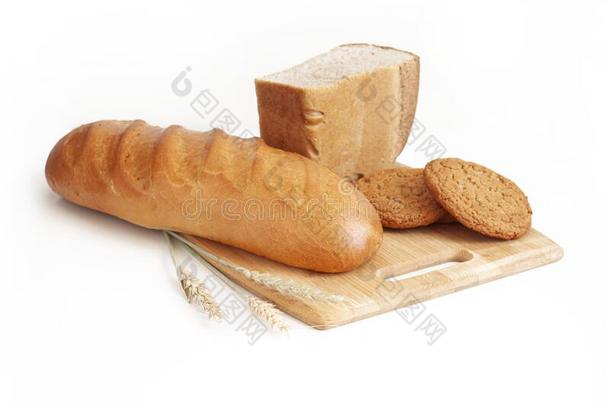 吉卜赛绅士-小麦面包,小麦一条面包和神圣的甜饼干.小穗英语字母表的第15个字母