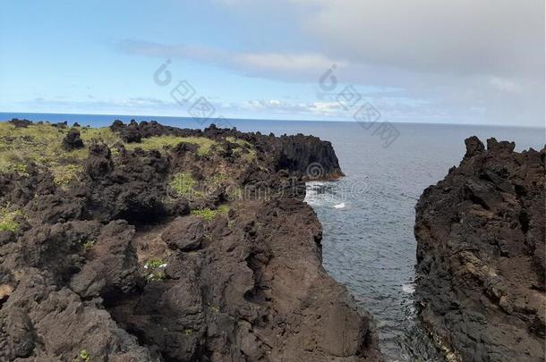 粗纺厚呢在旁边指已提到的人海令人惊异的风景