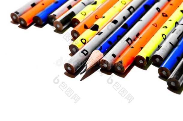 桔子和蓝色铅笔,桔子铅笔看法,富有色彩的铅笔看法