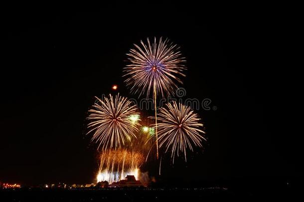 烟火给看关于中国人灯笼节日