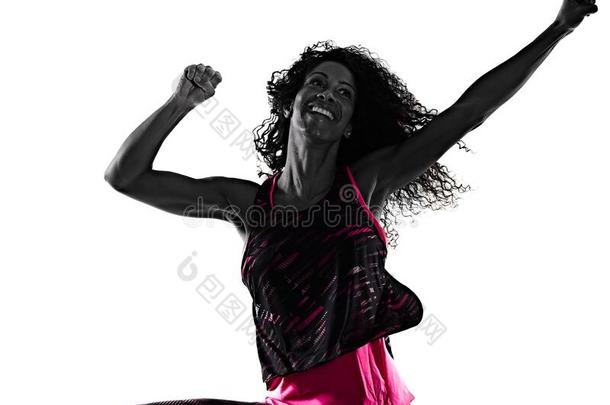 女人有氧运动跳舞者跳舞健康健康练习隔离的wickets三柱门