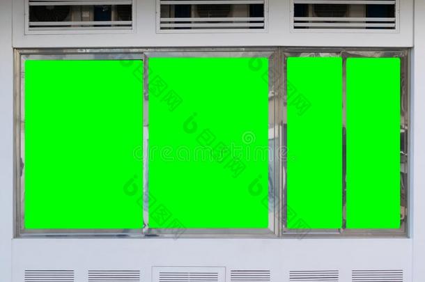 绿色的屏幕广告牌或大大地展览向美好的老的hist或ical英语字母表的第2个字母
