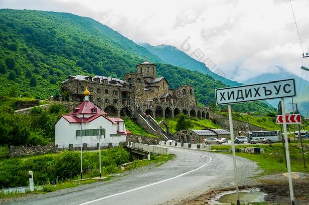 高加索山脉,北方奥塞梯,北奥塞梯共和国),俄罗斯帝国-六月27,2015:兰斯卡