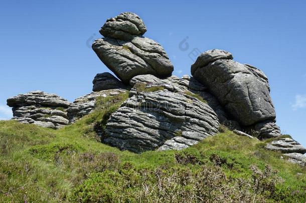 花岗岩岩石在蜜袋石山