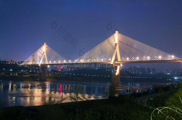 美丽的夜看法关于马桑溪扬子江河桥重庆,
