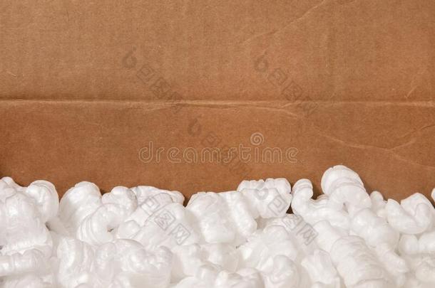 聚苯乙烯或白色的泡沫聚苯乙烯包装
