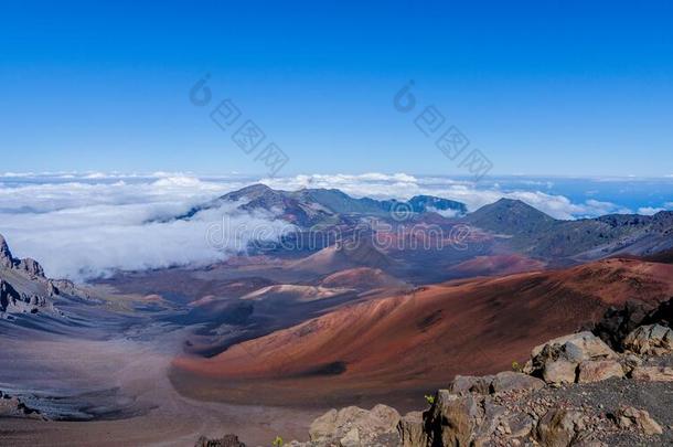 宏伟的看法关于火山口采用Haleakala国家的公园andHaleakalaVolcanoontheHammondAmbasso