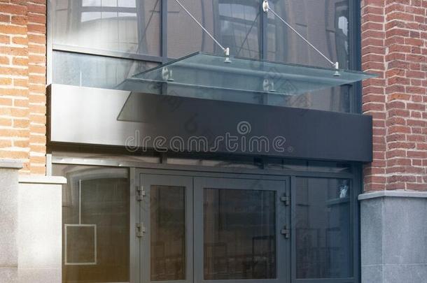 空白的黑的矩形的盒商店入口假雷达,玻璃砖wickets三柱门