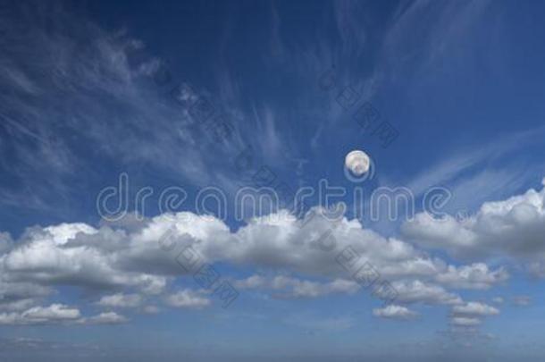 一全景的看法关于大大地云形成和上蜡月亮.