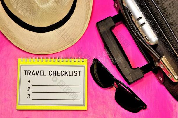 旅行清单-文本标签向指已提到的人背景关于行李.旅行