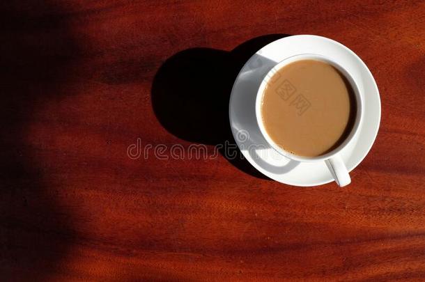 喝早晨咖啡豆向使恢复元气你的身体.