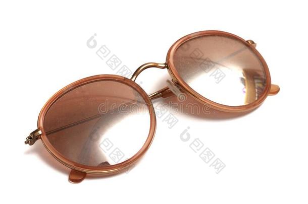 一一副关于棕色的太阳遮阳眼镜眼镜反对一白色的b一c