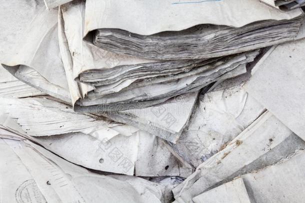 老的无用的纸文档向指已提到的人废渣埋填法