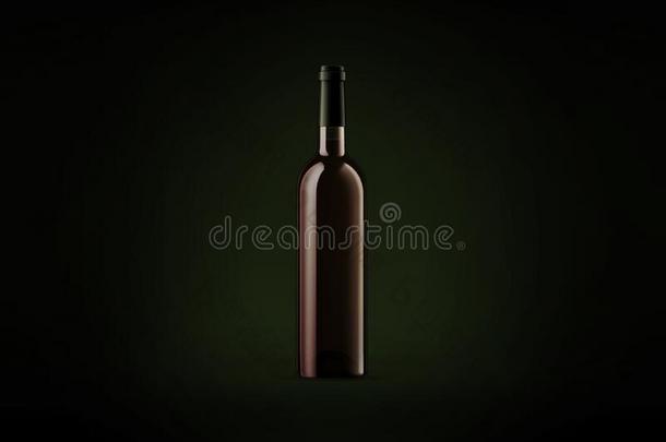 葡萄<strong>酒瓶子</strong>愚弄-在上面向黑暗的背景.好的使用为你的设计