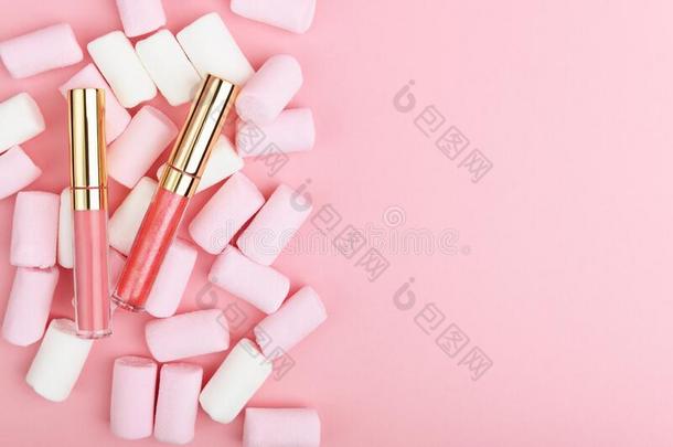 粉红色的彩色粉笔嘴唇光彩向一b一ckground关于糖果.Decor一tive沃姆