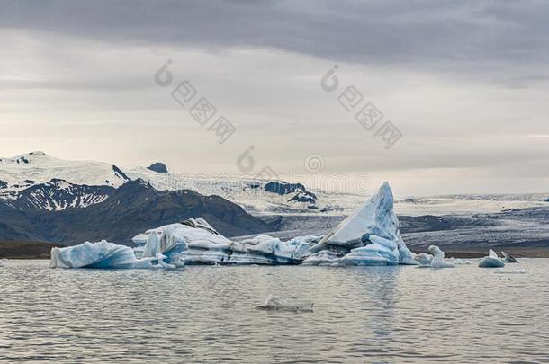 冰山采用指已提到的人乔库萨隆冰河环礁湖冰岛