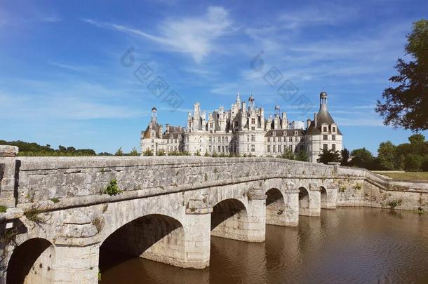 尚博德丧服呢城堡和桥-卢瓦尔河山谷,法国
