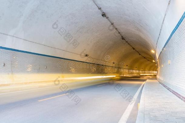 隧道和光足迹